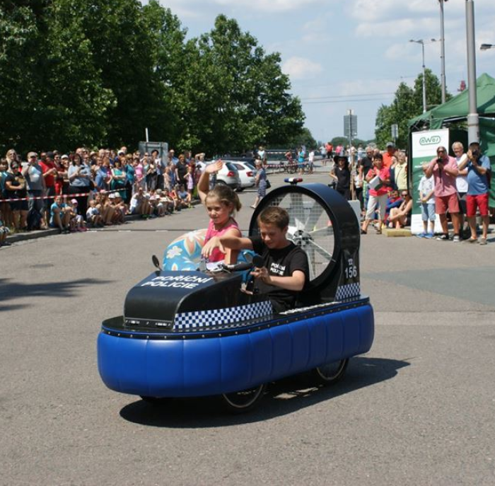 l'hovercraft voiture de République Tchèque - F.F.C.V.P.