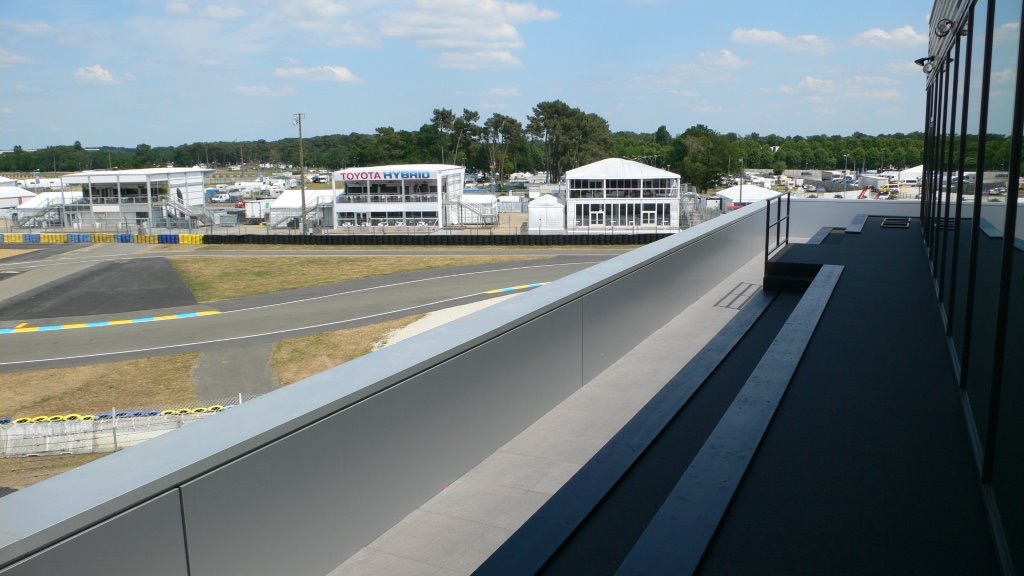Porsche Experience Center au Circuit du Mans